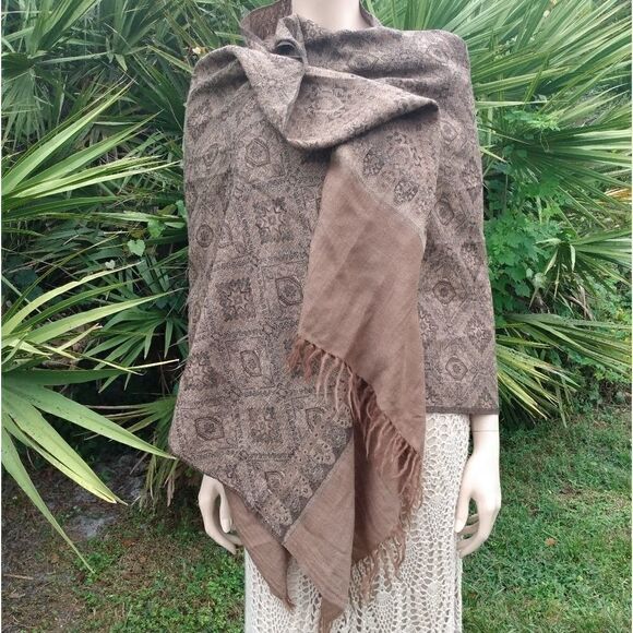 NWOT HALSTON RED 100%Wool XL Earth Tones Paisley Boho Scarf/Wrap - Picture 12 of 12